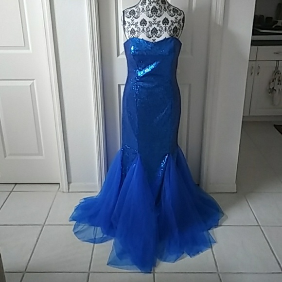 Dresses & Skirts - 🌹***SOLD***🌹